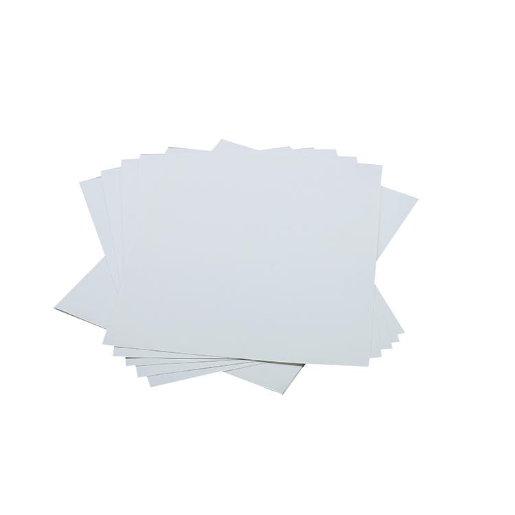 白牛皮紙和黃牛皮紙價格、顏色、用途對比